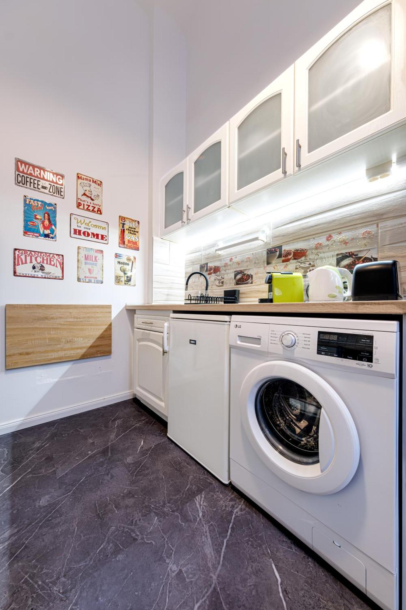 Soho Downtown Apartment Budapest Eksteriør bilde