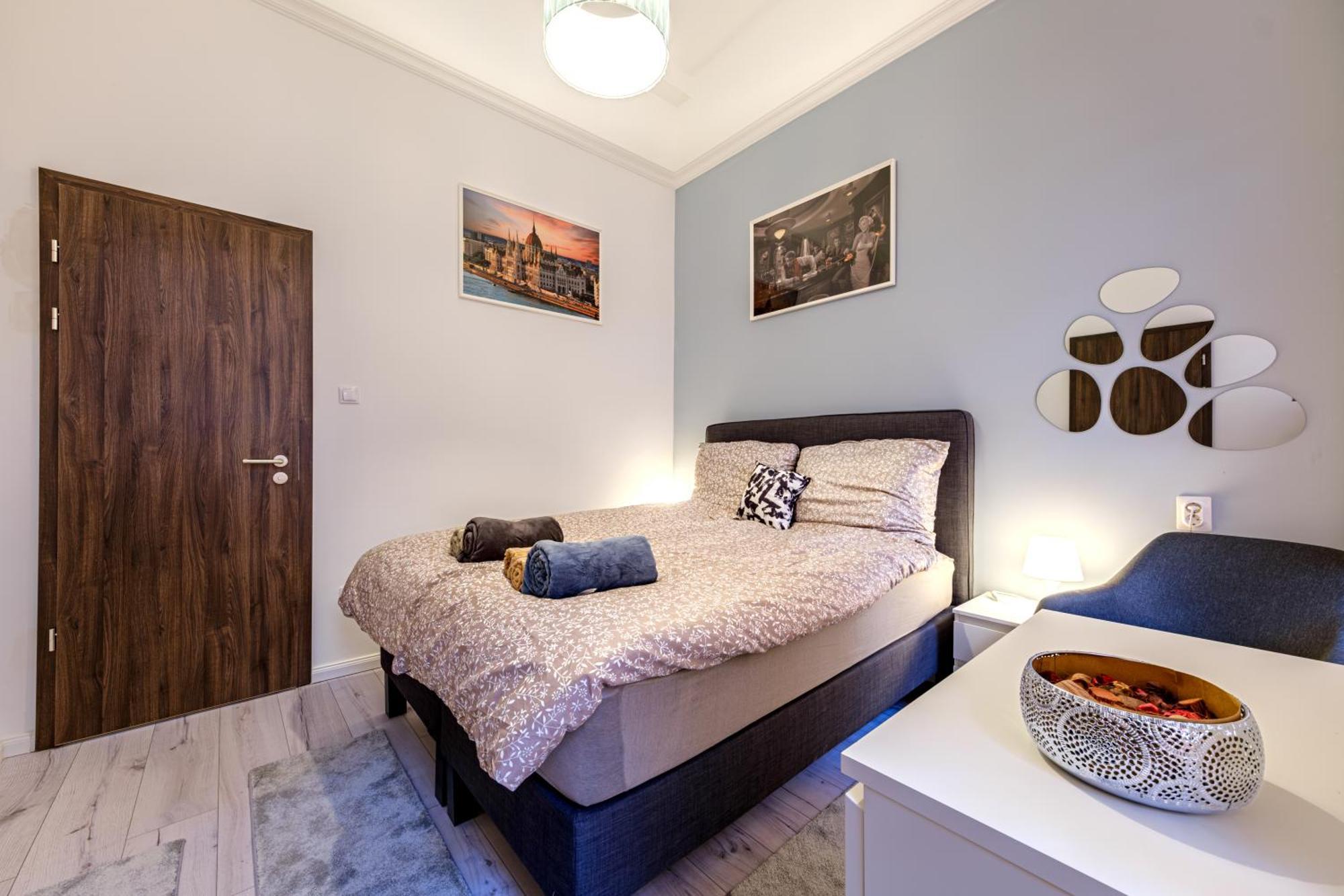 Soho Downtown Apartment Budapest Eksteriør bilde