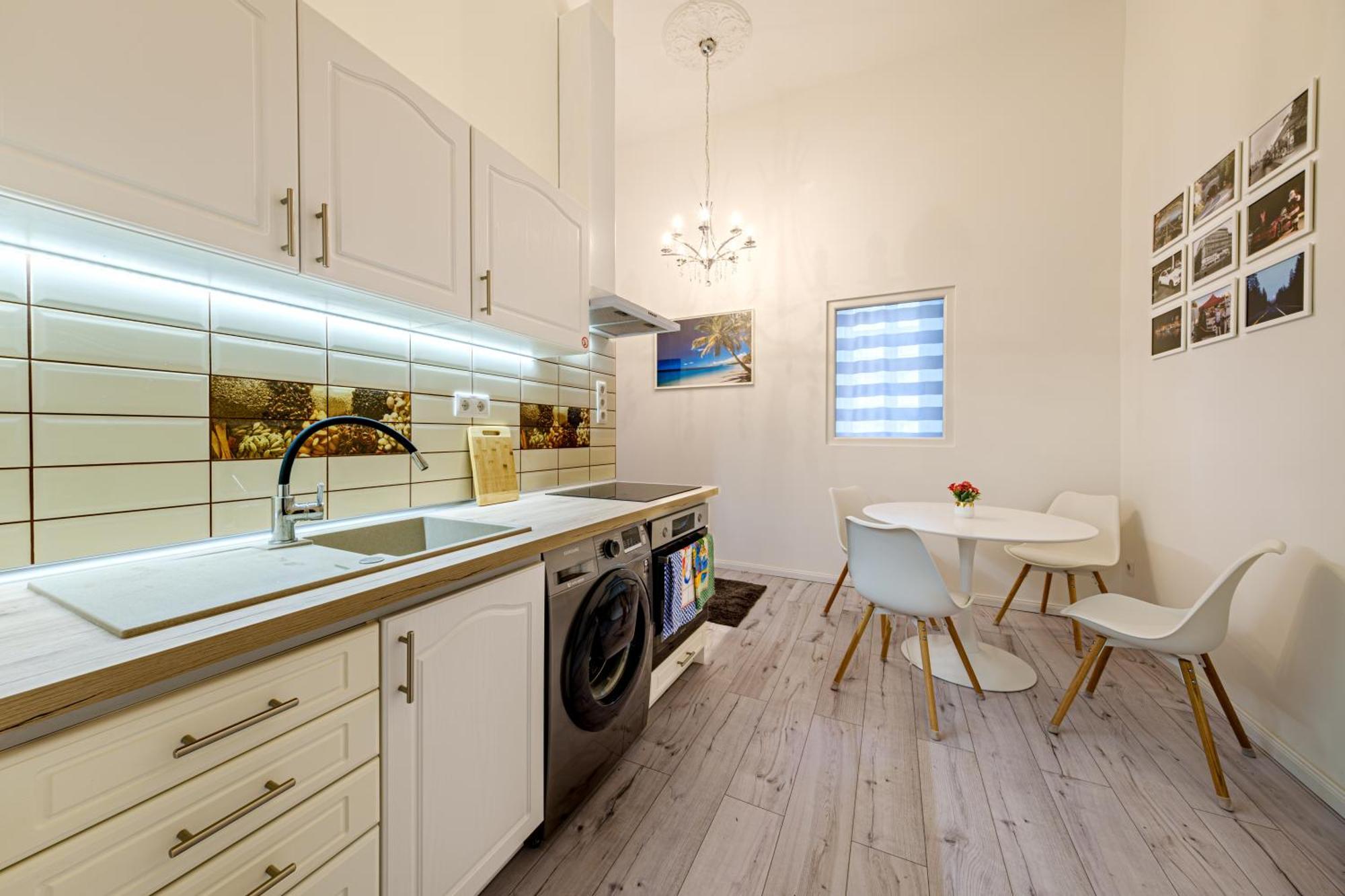 Soho Downtown Apartment Budapest Eksteriør bilde