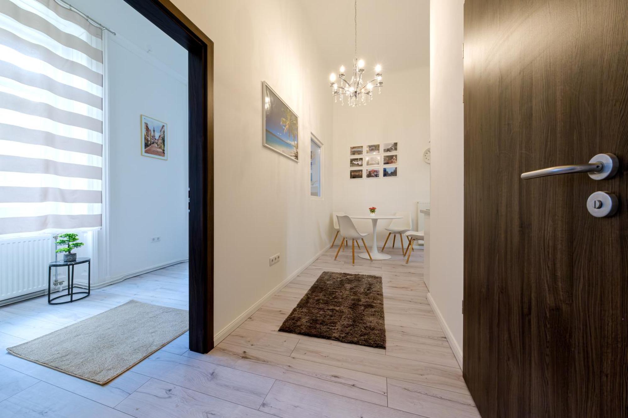 Soho Downtown Apartment Budapest Eksteriør bilde